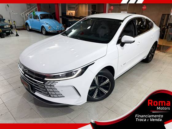 BYD KING 1.5 DM-I PHEV GS AUTOMÁTICO BYD KING 1.5 DM-I PHEV GS AUTOMÁTICO